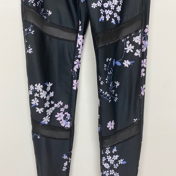 All Fenix Leggings - Picture 2 of 5